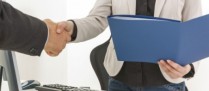 Comment demander le remboursement du salaire versé à un défenseur syndical ?