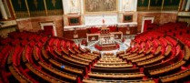 Une loi spéciale en attendant un budget pour 2026